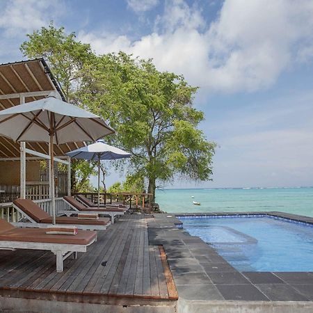 Wooden Beach Sunset Cottages Lembongan Exterior photo