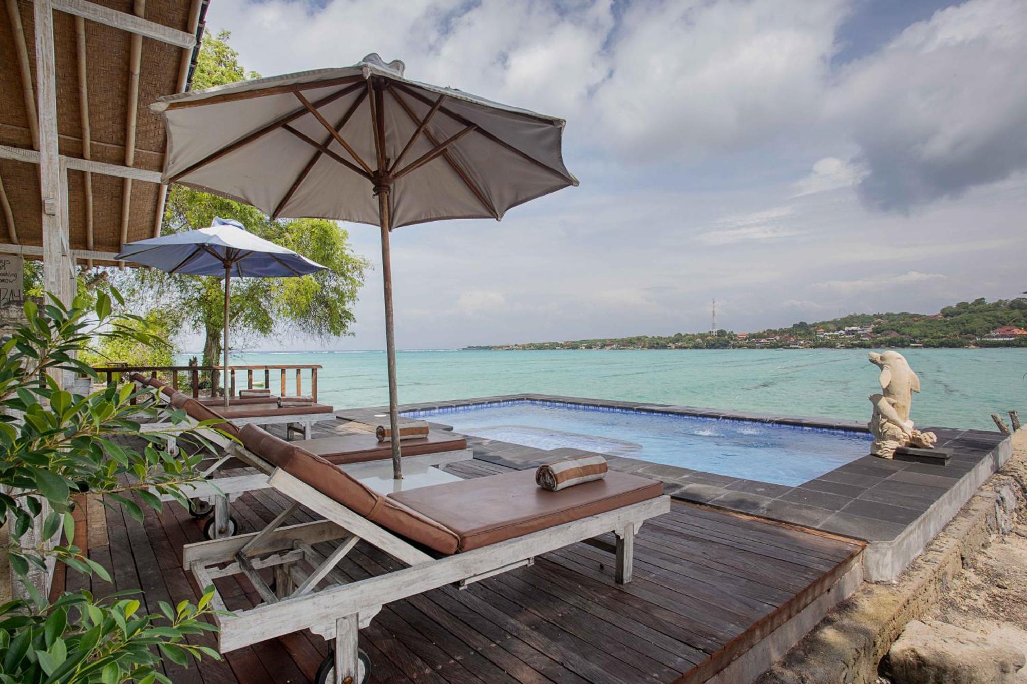 Wooden Beach Sunset Cottages Lembongan Exterior photo